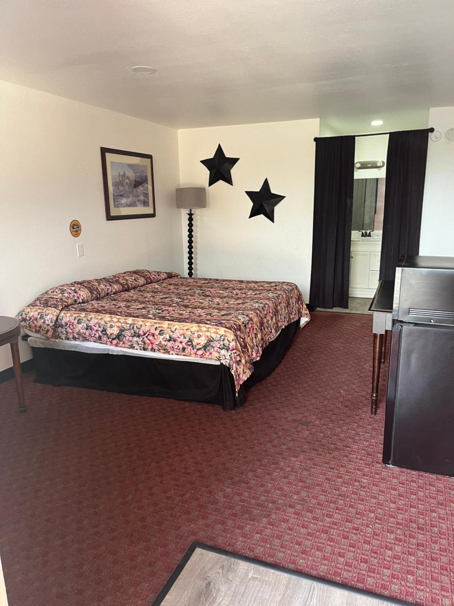 Glen Rose Inn & Suites 外观 照片