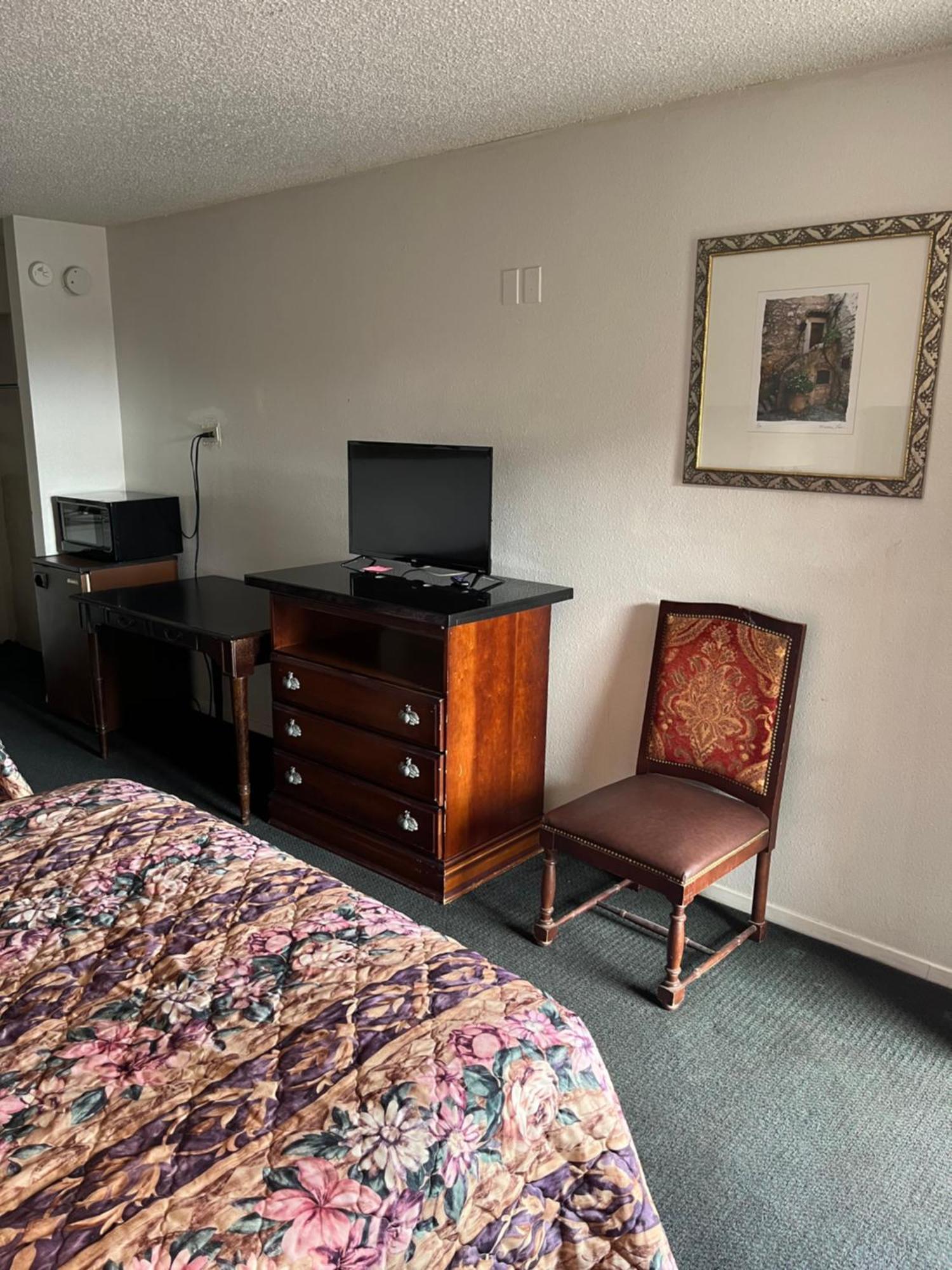 Glen Rose Inn & Suites 外观 照片